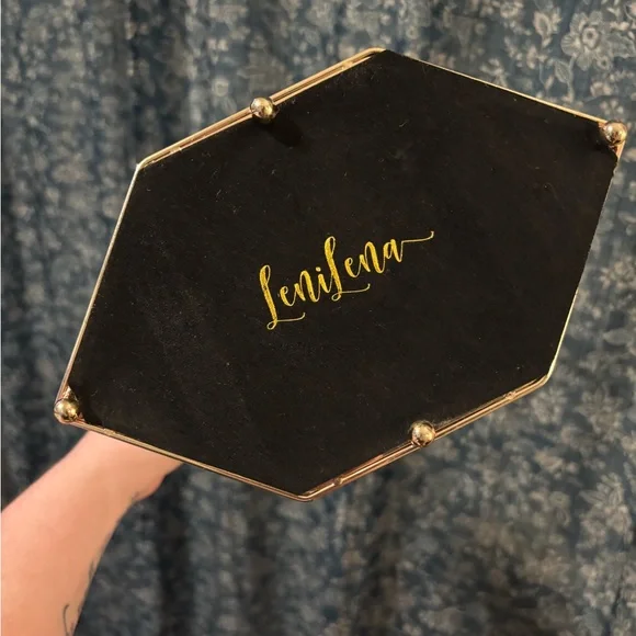 Rose Gold Jewelry Stand | LeniLena - Picture 4 of 5